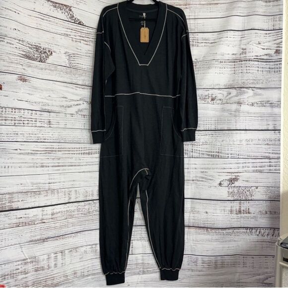 Natural Life Jumpsuit Womens size M slouchy Black oversized Drop Waist Boho New - Picture 2 of 10